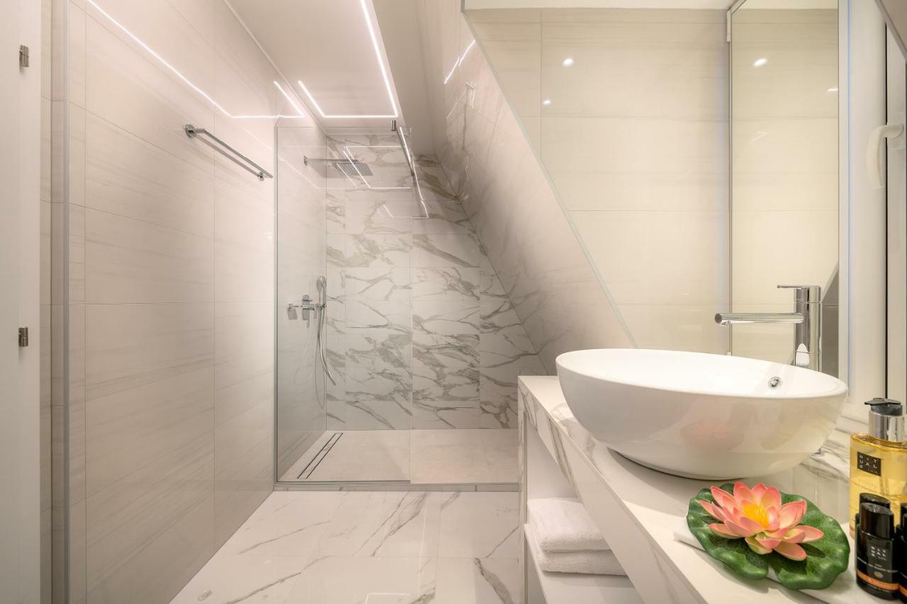 Flos Luxury Rooms Split Bagian luar foto